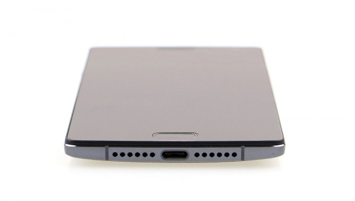 oneplus-2-bottom.jpg