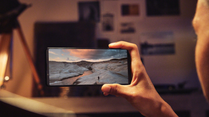 sony-xperia-1-iii-screen.jpg