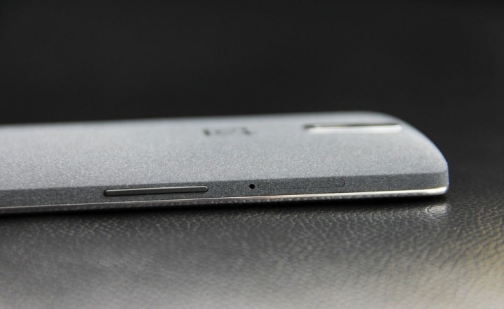 oneplus_one_left_side.jpg