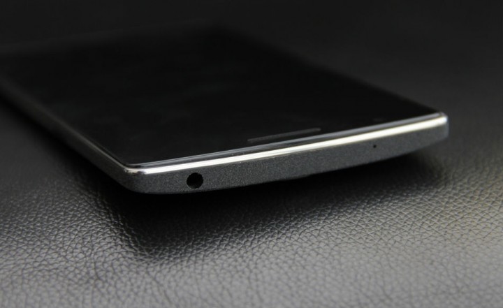 oneplus_one_top.jpg