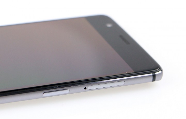 oneplus3_right_side.jpg