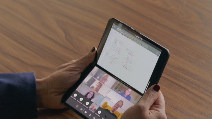microsoftsurfaceduo2-6.jpg