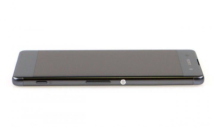 sonyxperiaxa_right_side.jpg