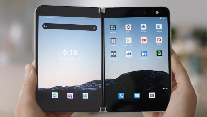 surface-duo-in-hand.jpg