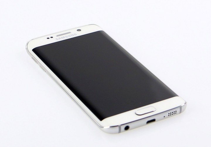 samsunggalaxys6edge_face_1.jpg