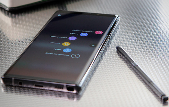 Galaxy Note 9 загорелся, причинив вред женщине