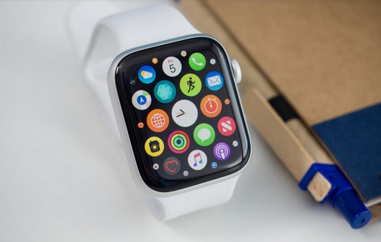 Появилось первое фото Apple Watch 5