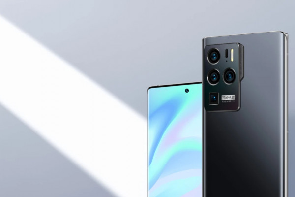 Представлены смартфоны ZTE Axon 30 Ultra и Axon 30 Pro: мощные смартфоны в стильных корпусах. Обновлено: а где Axon 30?