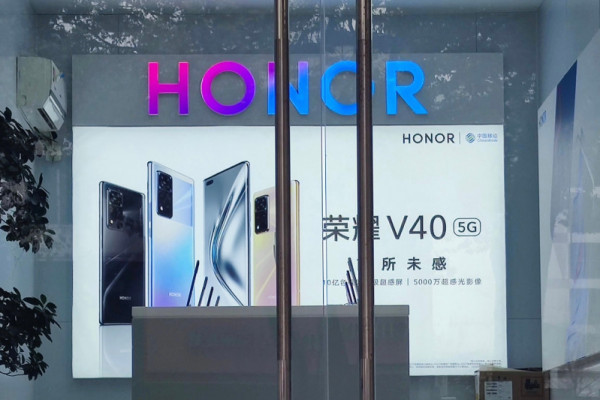 Honor V40 появился в Geekbench: оцениваем возможности
