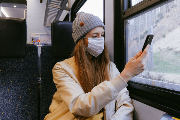 Face ID сможет узнавать владельца в маске, но есть ограничения