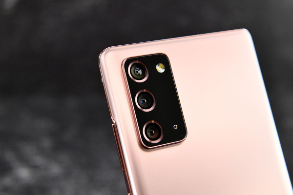Первый “неофициальный” обзор Galaxy S21 Plus уже в Сети